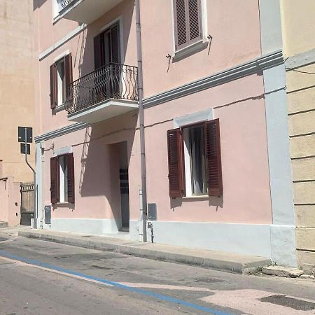 International House Olbia Hotel Exterior photo